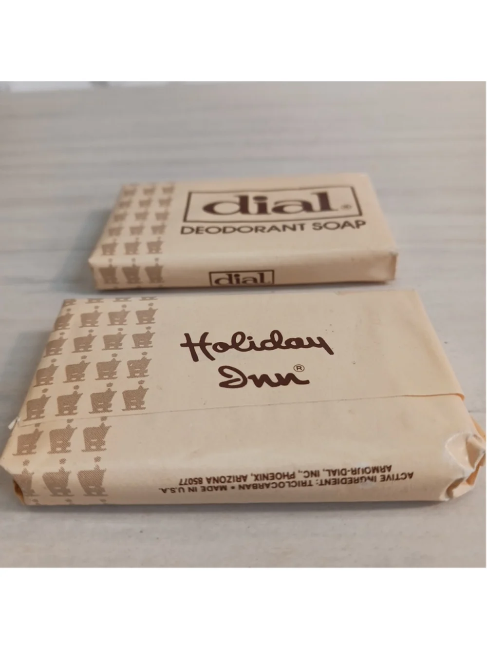 Lot Of 2 Vintage Dial Deodorant Soap Holiday Inn Travel Size Souvenir Original